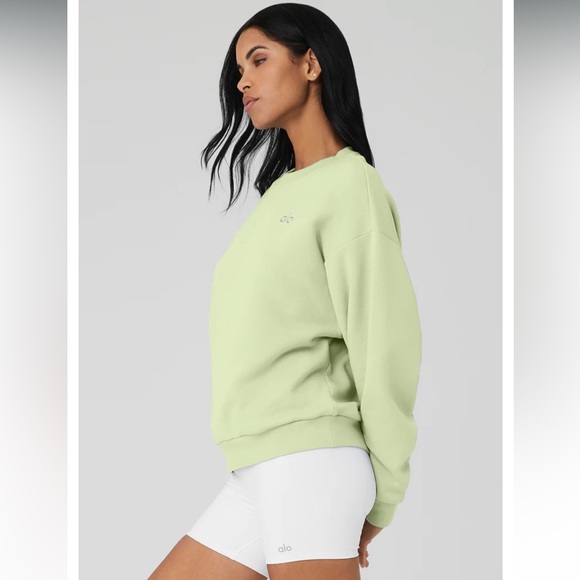 NWT Accolade crew neck pullover limited edition - Picture 3 of 5